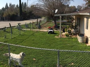 2741 N Piedra Rd, Sanger, CA 93657