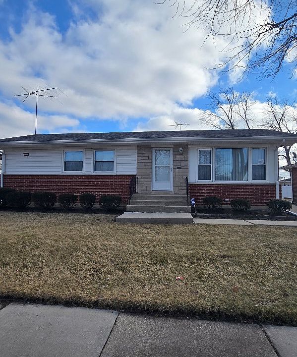 1st image of 145 Serena Dr