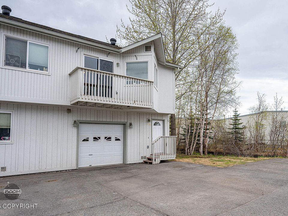 1st image of 7426 Meadow St #7H
