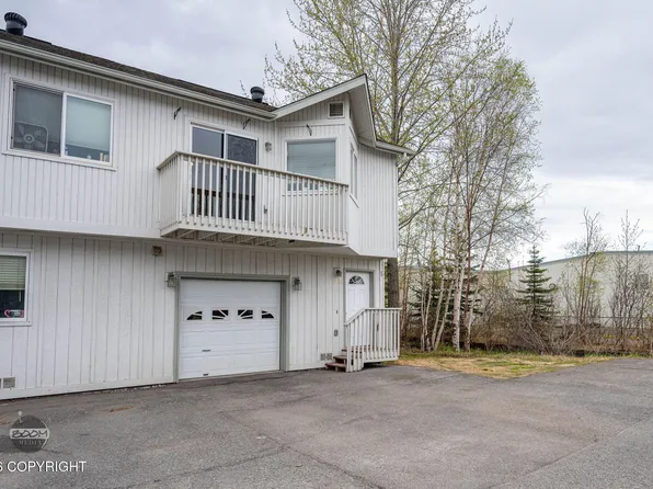 7426 Meadow St #7H, Anchorage, AK 99507