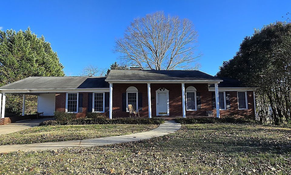 1st image of 310 Roy Eaker Rd