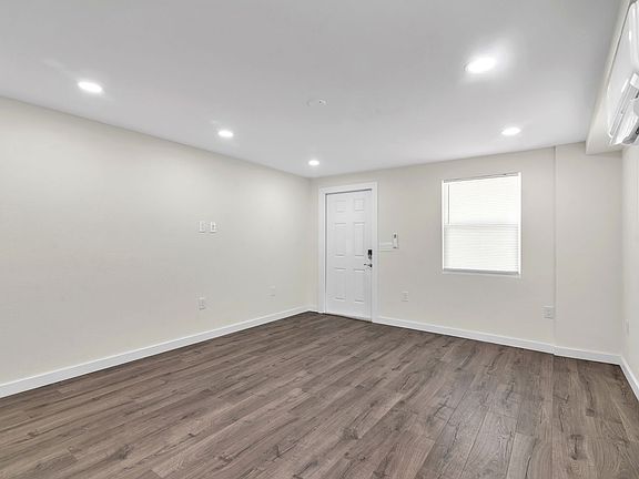 4th image of 1156 Angle Rd #1158-B