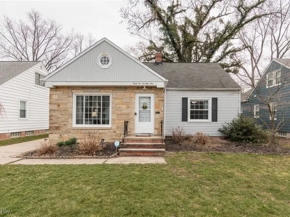 4679 W 226th St, Fairview Park, OH 44126