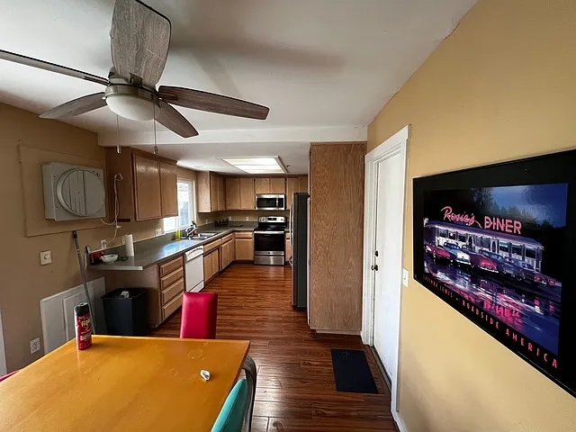 603 Verbena Dr — Photo 17