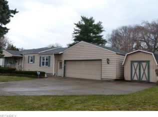 59 Iroquois St, Struthers, OH