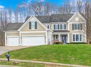 5885 Pine Bluff Dr, Avon, IN 46123