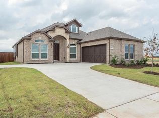 5916 Humber Ln, Aubrey, TX 76227