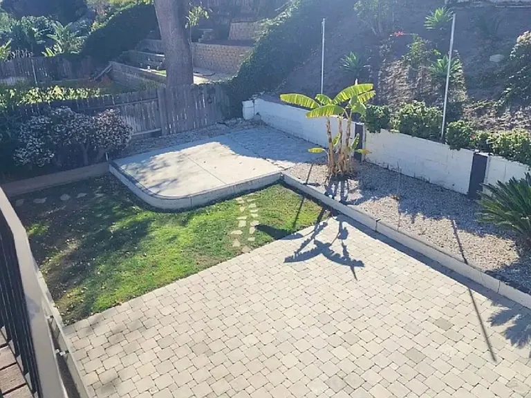 26602 Cortina Dr — Photo 19