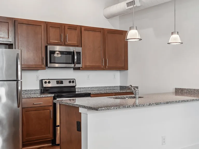 First Colony Flats — Photo 4
