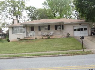 1951 Derry Rd, York, PA 17408