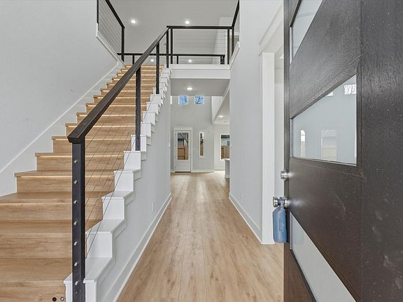 2nd image of 11626 Flintlock Rd