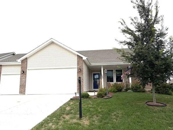 702 Merlot Ln, Cambridge, WI 53523
