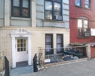 116 West 69th Street in Lincoln Square