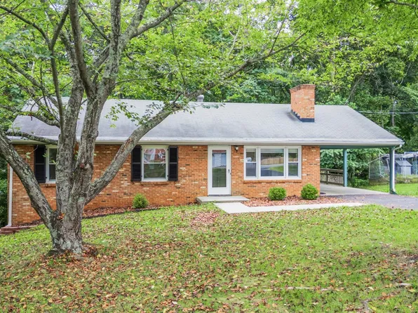 1395 Rainbow Forest Dr, Lynchburg, VA 24502