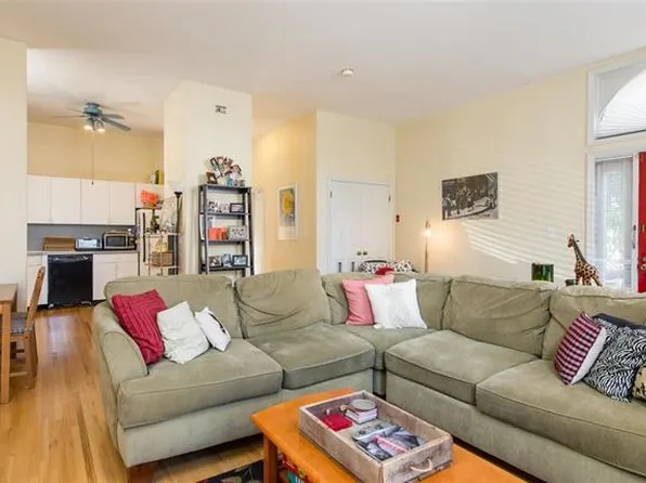 222 Clinton Street image 1 of 9