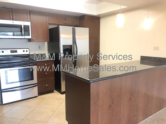 4th image of 500 N St Unit 207