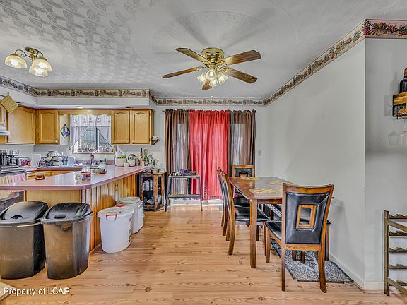 5th image of 8 Lincoln St