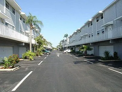 Well Maintained Complex