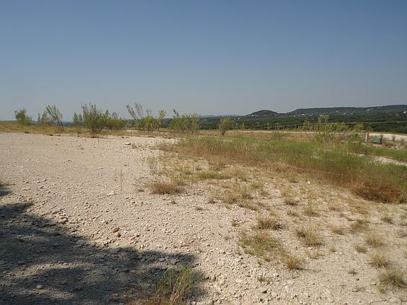 2nd image of 1907 Fall Creek Dr