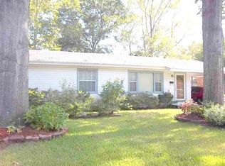 402 E Shofner Dr, Longview, TX 75604