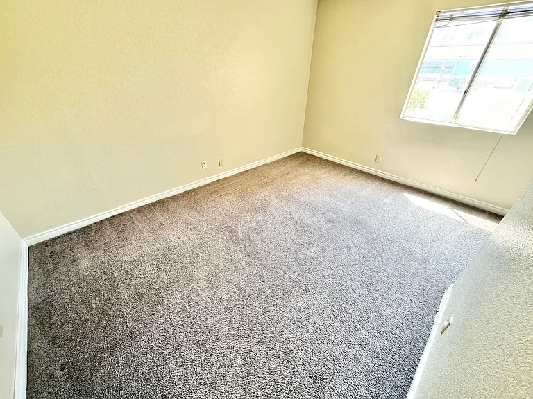 5060 Indian River Dr #379 — Photo 6