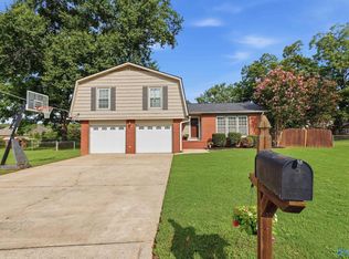 2204 Shannonhouse Rd SW, Huntsville, AL 35803