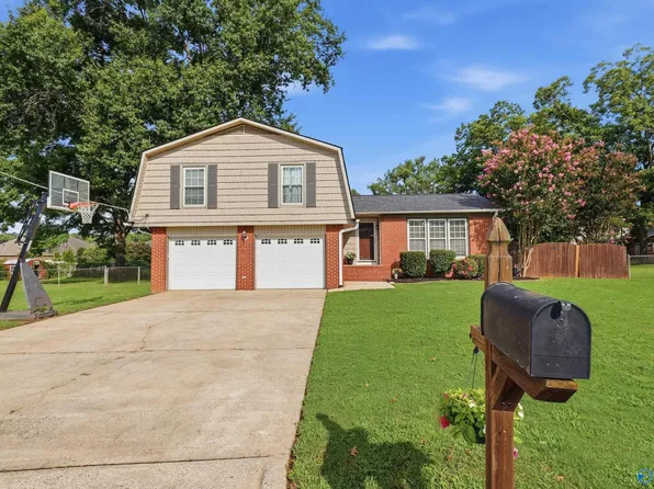 2204 Shannonhouse Rd SW, Huntsville, AL 35803