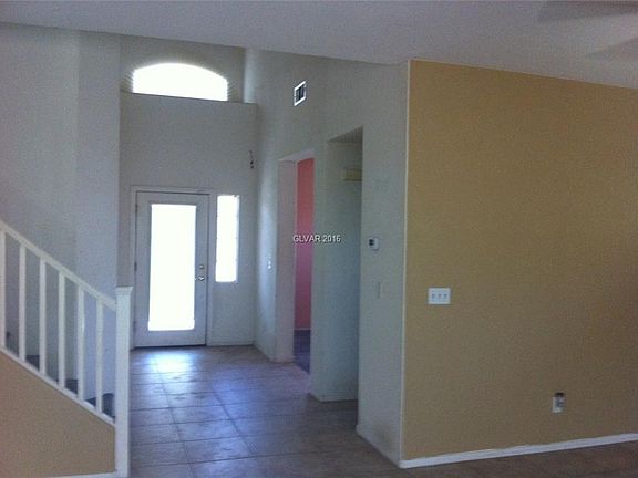 2nd image of 56 Montagna Mirage St