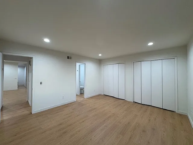 4169 Walnut Grove Ave — Photo 9