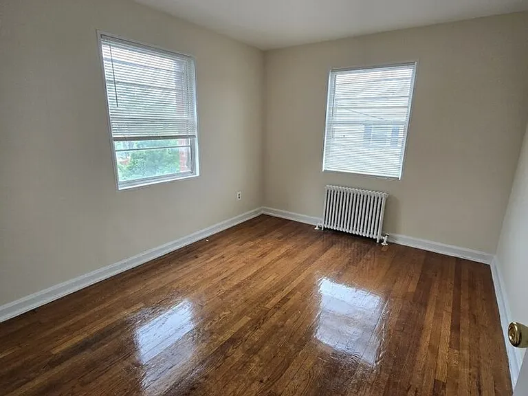 136 Kenilworth Ave NE — Photo 12
