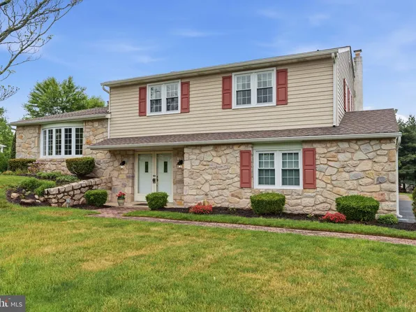 64 Windmill Dr, Holland, PA 18966