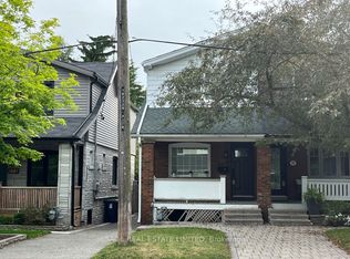 176 Lawlor Ave, Toronto, ON M4E3M1