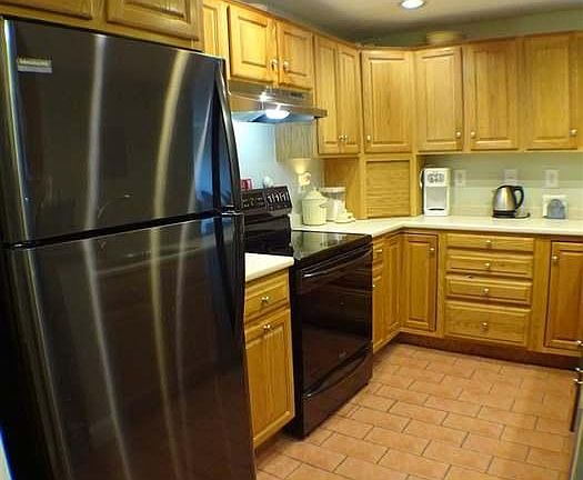 2nd image of 4 Pembroke Dr Unit 20