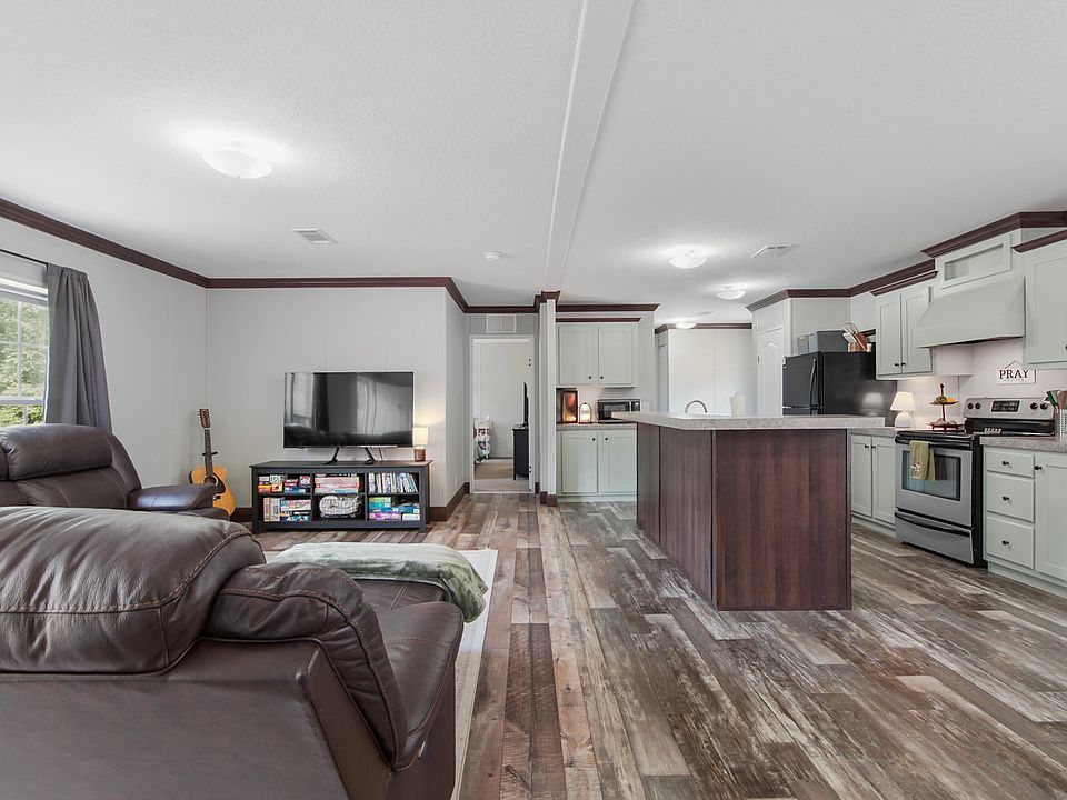 1st image of 360 Michigan Ln