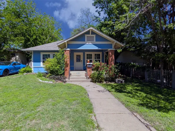704 Cameron Ave, Dallas, TX 75223