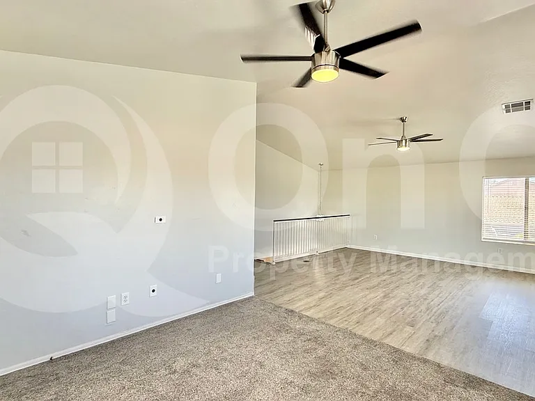 2075 E Appaloosa Rd — Photo 7
