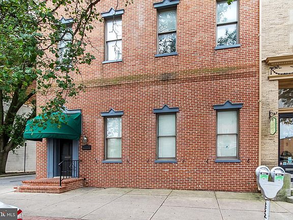 3rd image of 252 W Market St