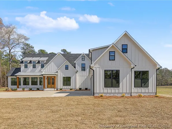 5411 Jaxie Ct, Fayetteville, NC 28306