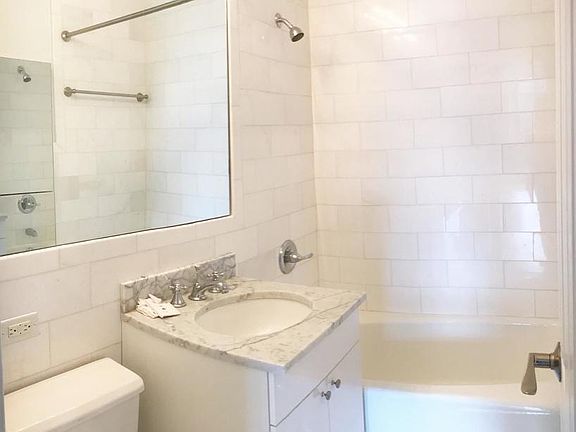 3rd image of 501 E 87th St APT 9G