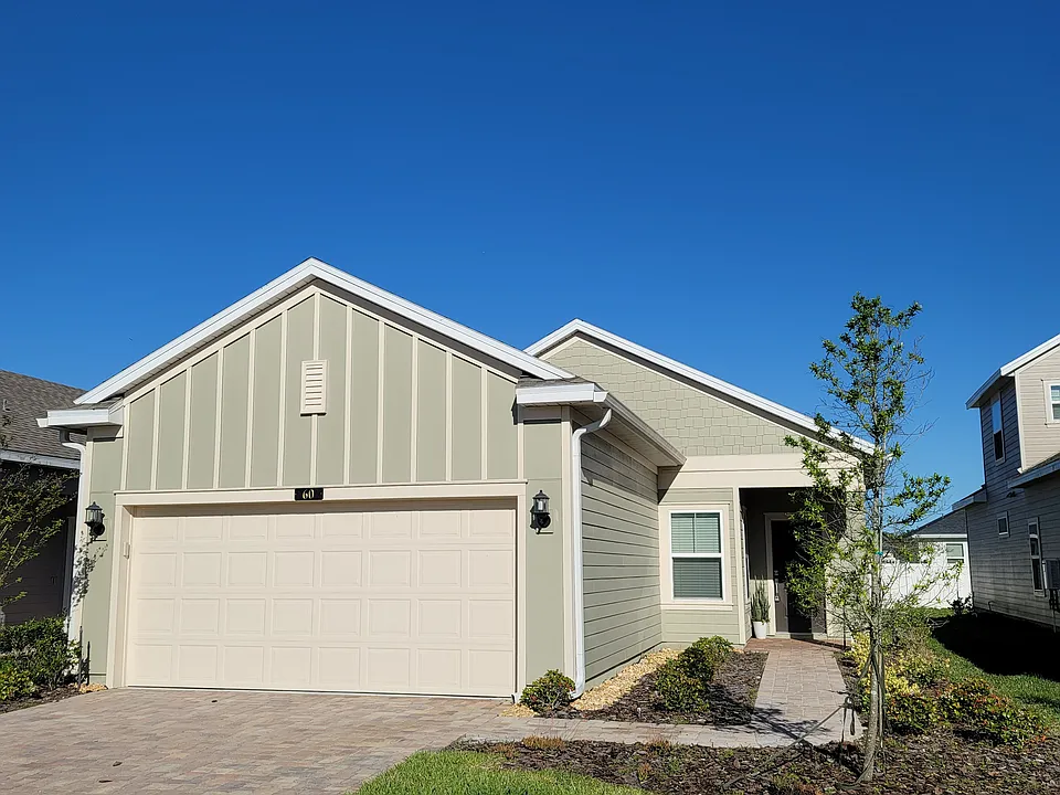 60 River Mist Dr