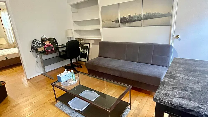 Rented by Nooklyn NYC LLC | media 22