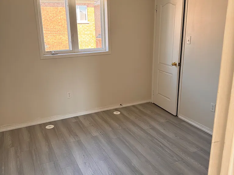 3 Oakmoor Ln — Photo 6