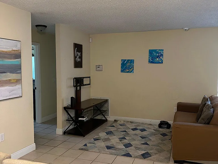 2088 N Zephyr Rd — Photo 4