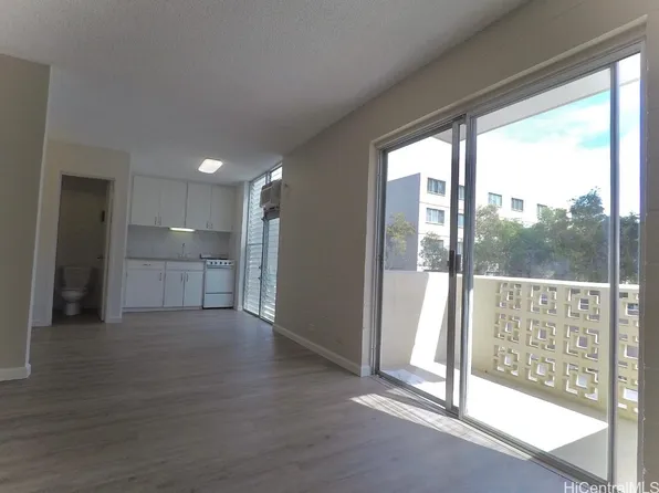 2649 Varsity Pl APT 205, Honolulu, HI 96826