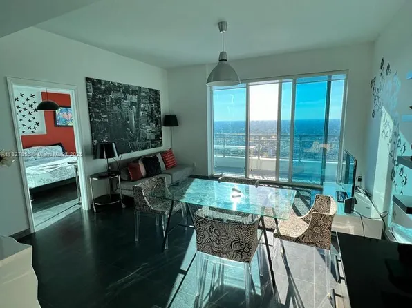 60 SW 13th St APT 3407, Miami, FL 33130