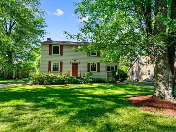 1418 Churchill Hubbard Rd, Youngstown, OH 44505