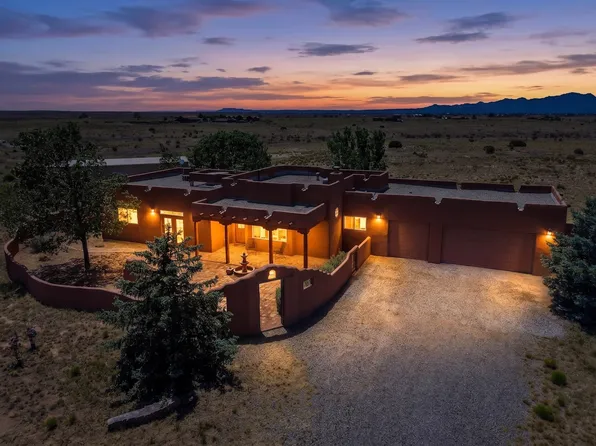 192 San Marcos Loop, Santa Fe, NM 87508