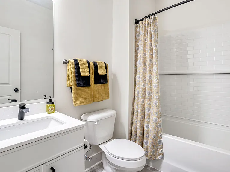 Joy Park Luxury Apartments — Photo 36