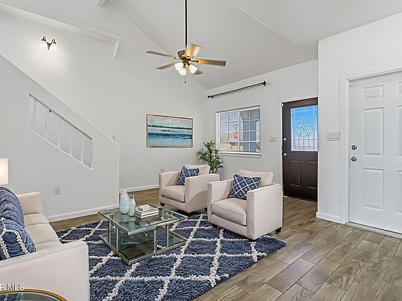 5th image of 9024 Tammy Ct