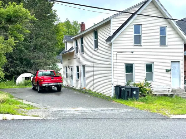 42 Island Avenue, Orono, ME 04473